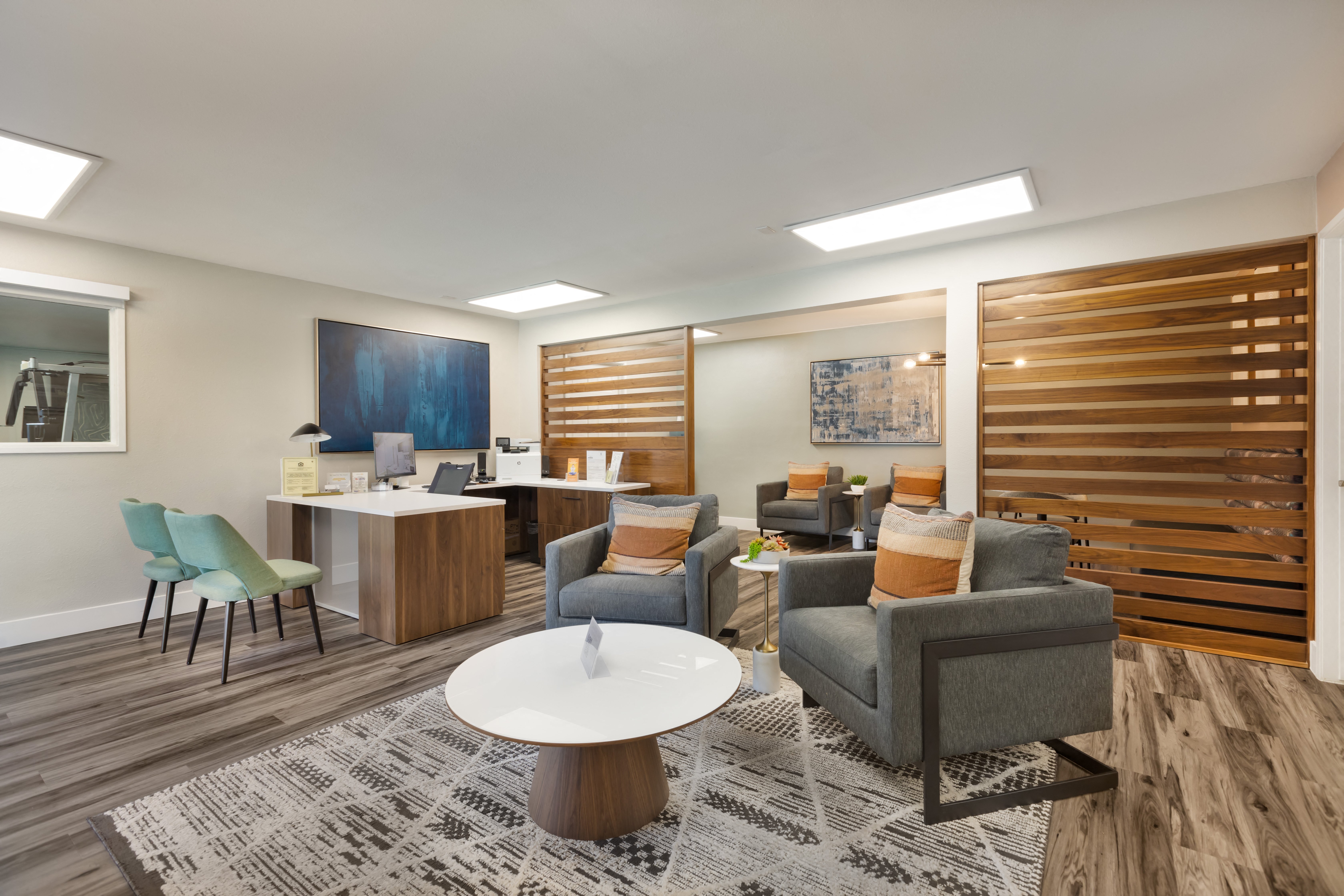 Chatsworth Pointe Apartment Homes is a similar property to Cornerstone Apartment Homes located in Canoga Park